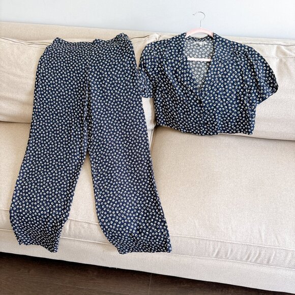 99% NEW REFORMATION SET, PRICE FOR BOTH SIZE S - Picture 1 of 9